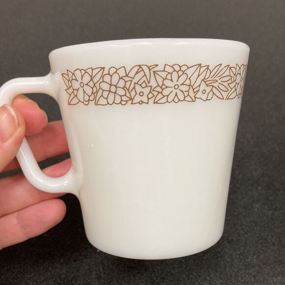 Pyrex Woodland 1410 Milk Glass D Handle Replacement Coffee Cup - Picture 6 of 10